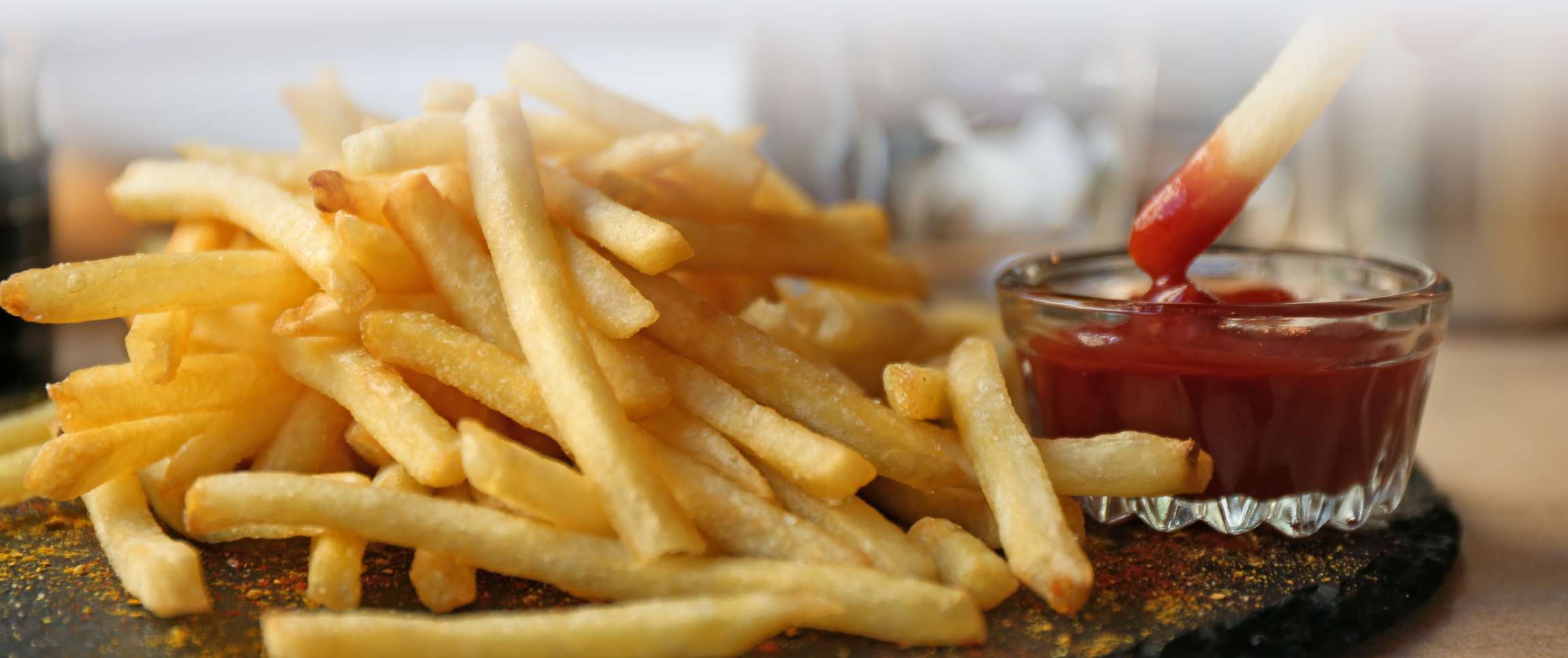Articles/Performancefoodservice-GetInspired-Fry_Day_Fun_Day-herofull