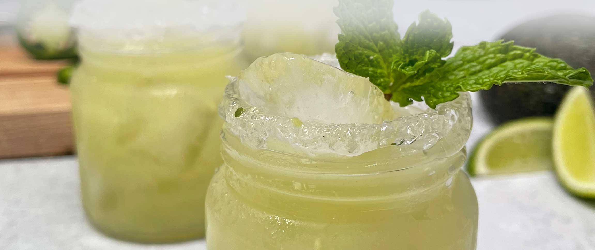 Hero - Full Width/performancefoodservice-Recipe-SpicyMintAvocadoMargarita-HeroFull