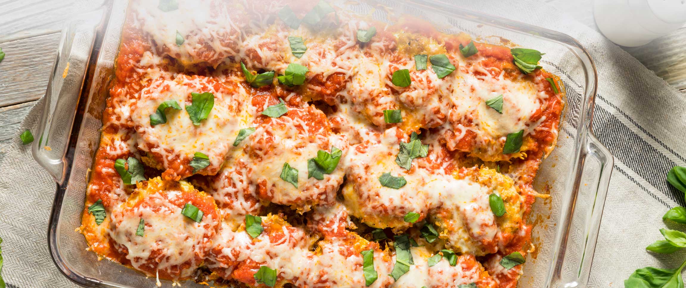 Hero - Full Width/performancefoodservice-Recipe-Breaded_Eggplant_Parmesan-HeroFull