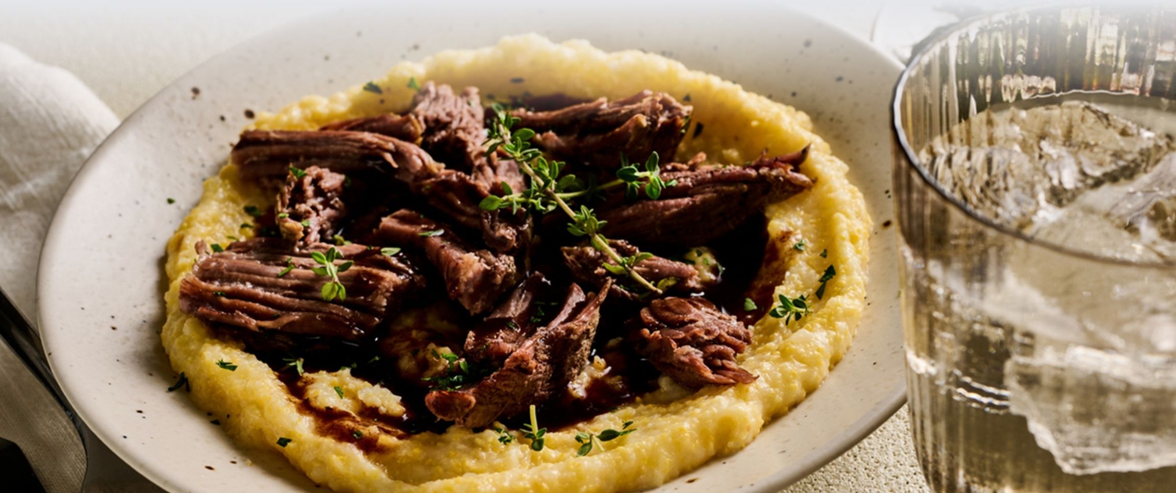 Hero - Full Width/performancefoodservice-Recipes-Braised_Short_Rib_Polenta-herofull