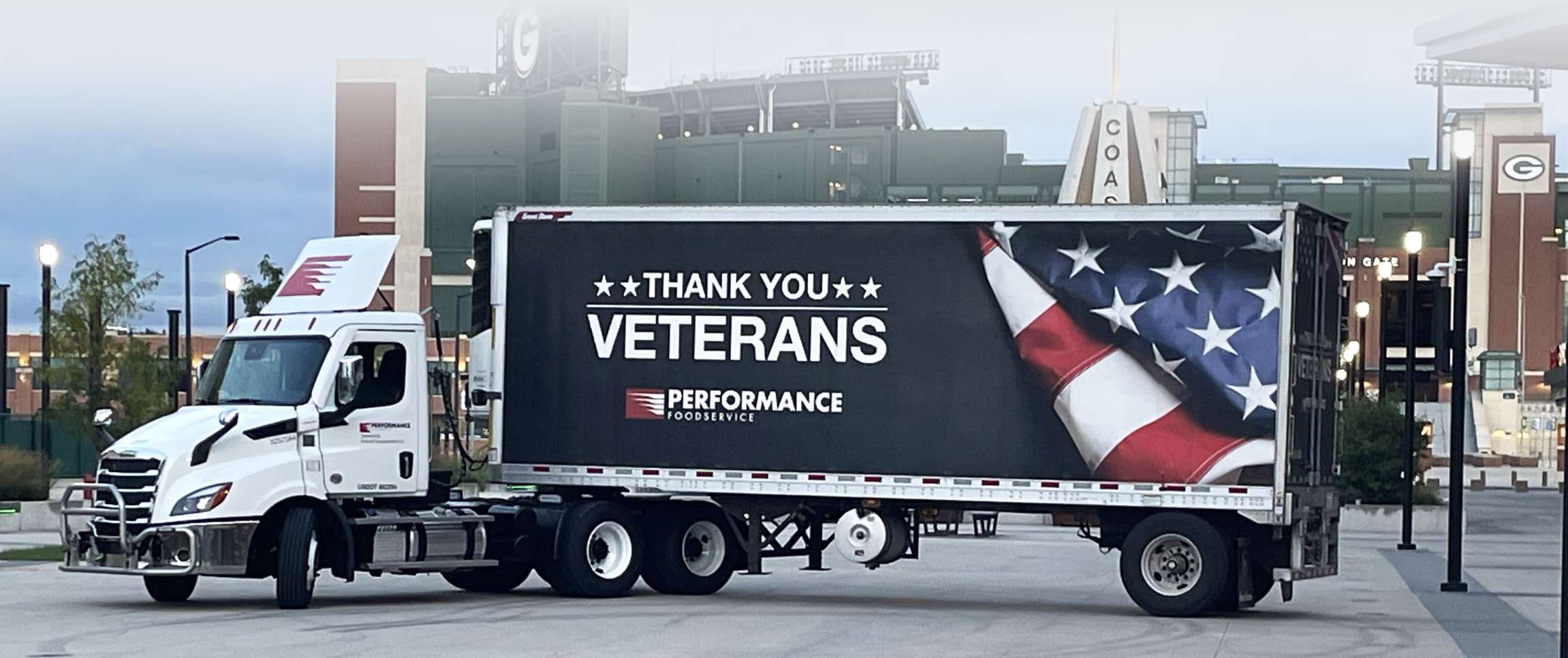 Hero - Full Width/performancefoodservice-GetInspired-Veterans-herofull