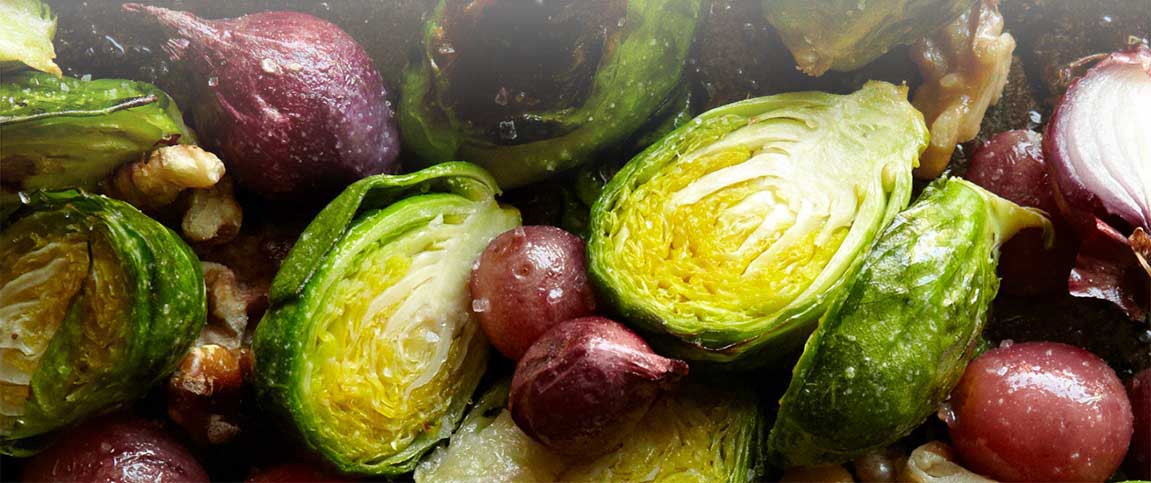 Hero - Full Width/performancefoodservice-Recipes-BRUSSELS_GRAPES-heroFull