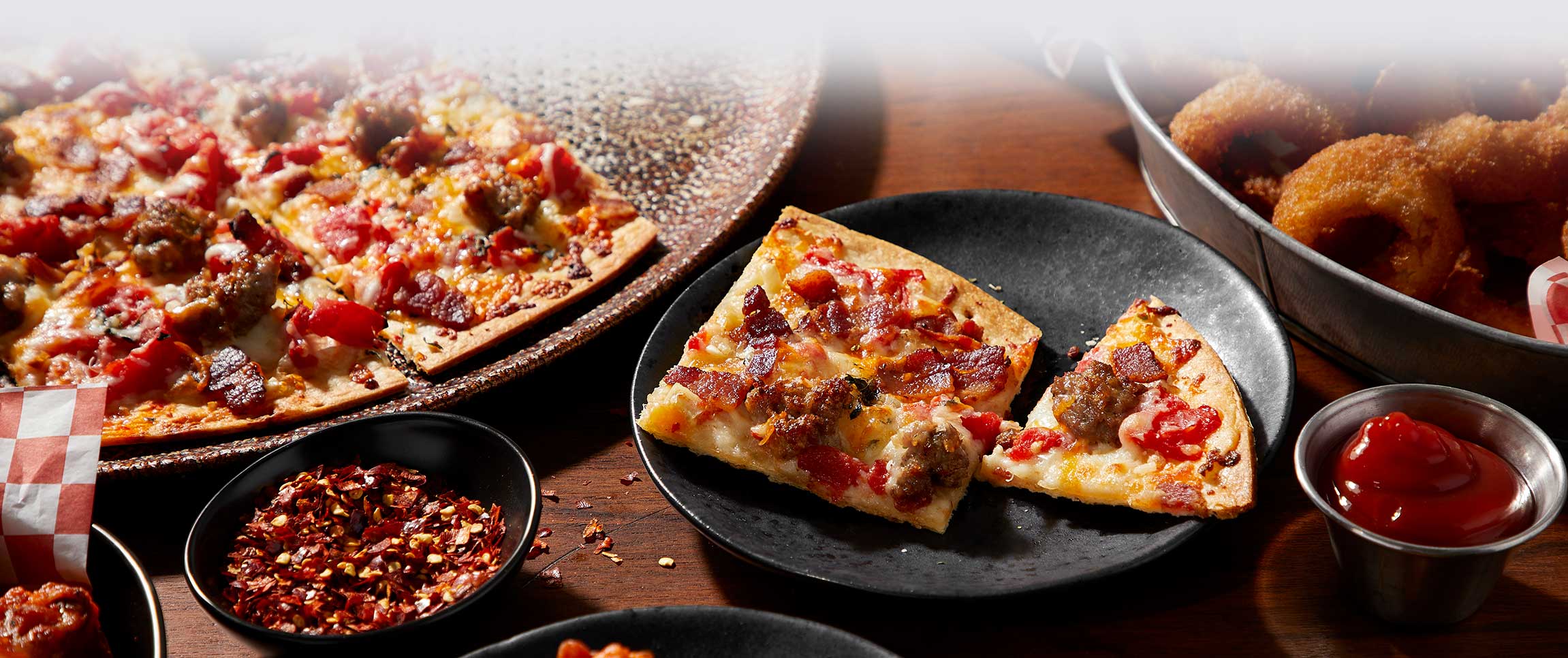 Hero - Full Width/performancefoodservice-DishRecipes-PizzaSausageBaconCheddar-HeroFull