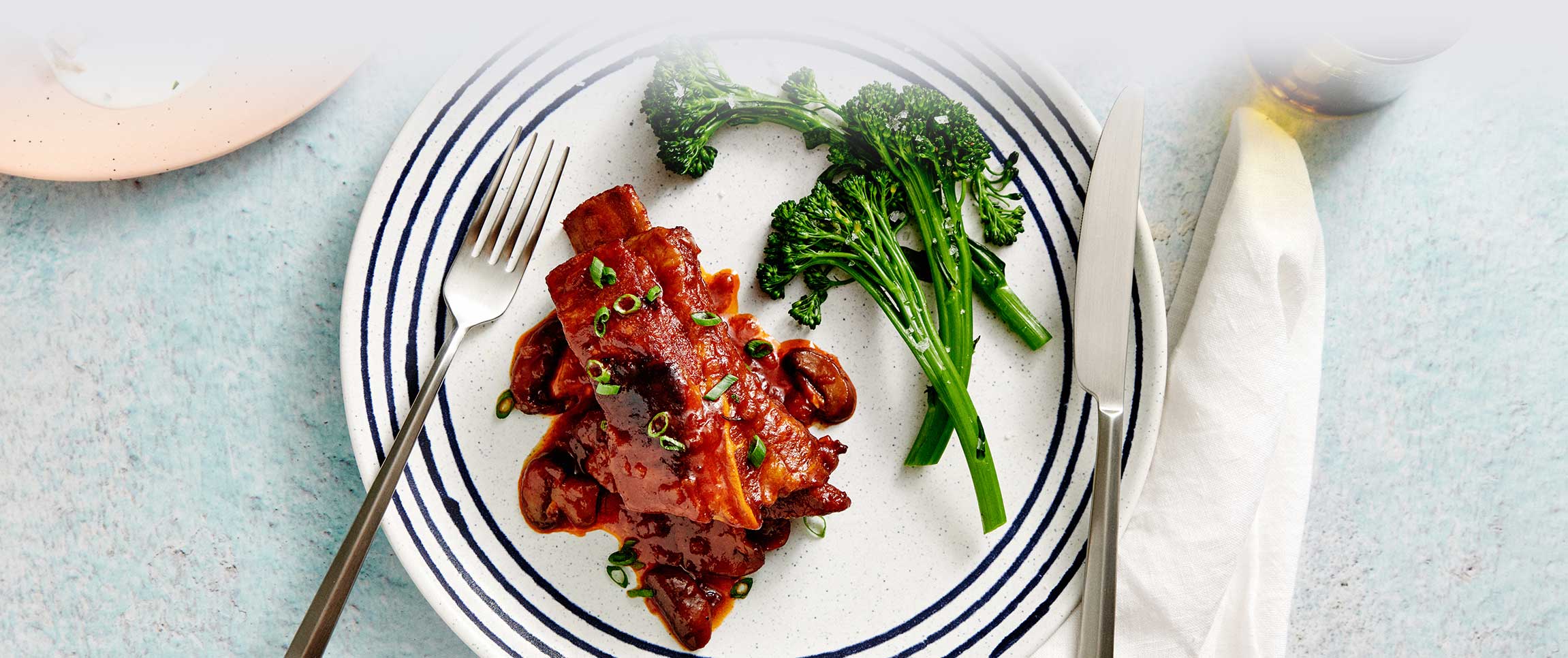 Hero - Full Width/Performancefoodservice-DISHRecipes-ShortRibsTwoWays-HeroFull