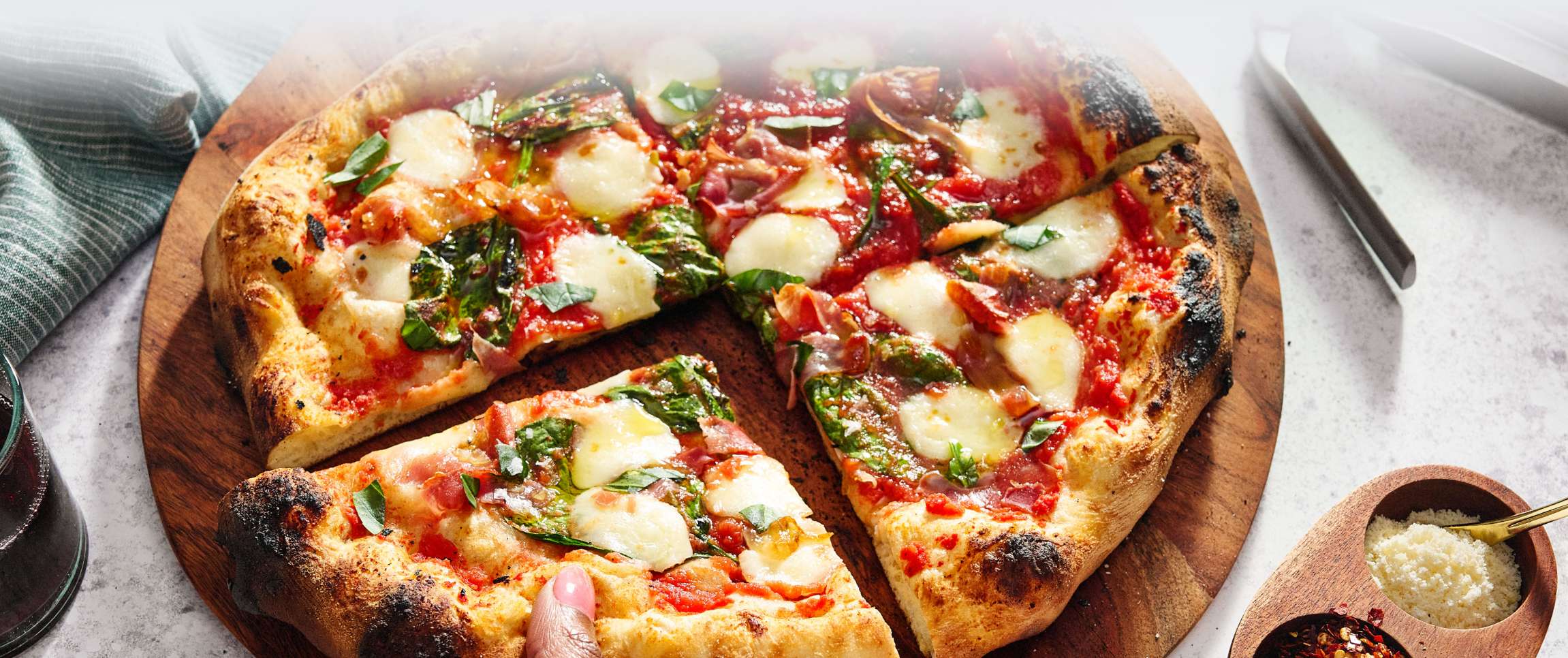 Articles/performancefoodservice-GetInspired-Stylin_and_Profilin-heroFull