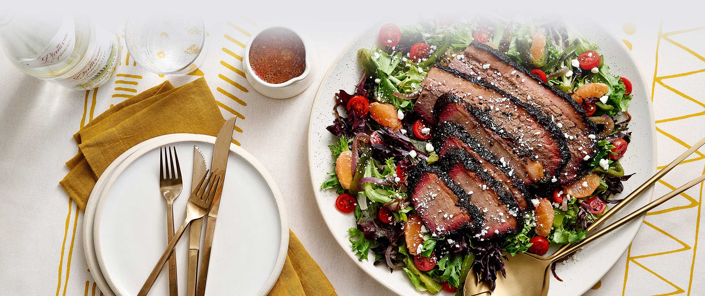 Hero - Full Width/performancefoodserviceDISHRecipesBrisketPeakProduceSaladherofull