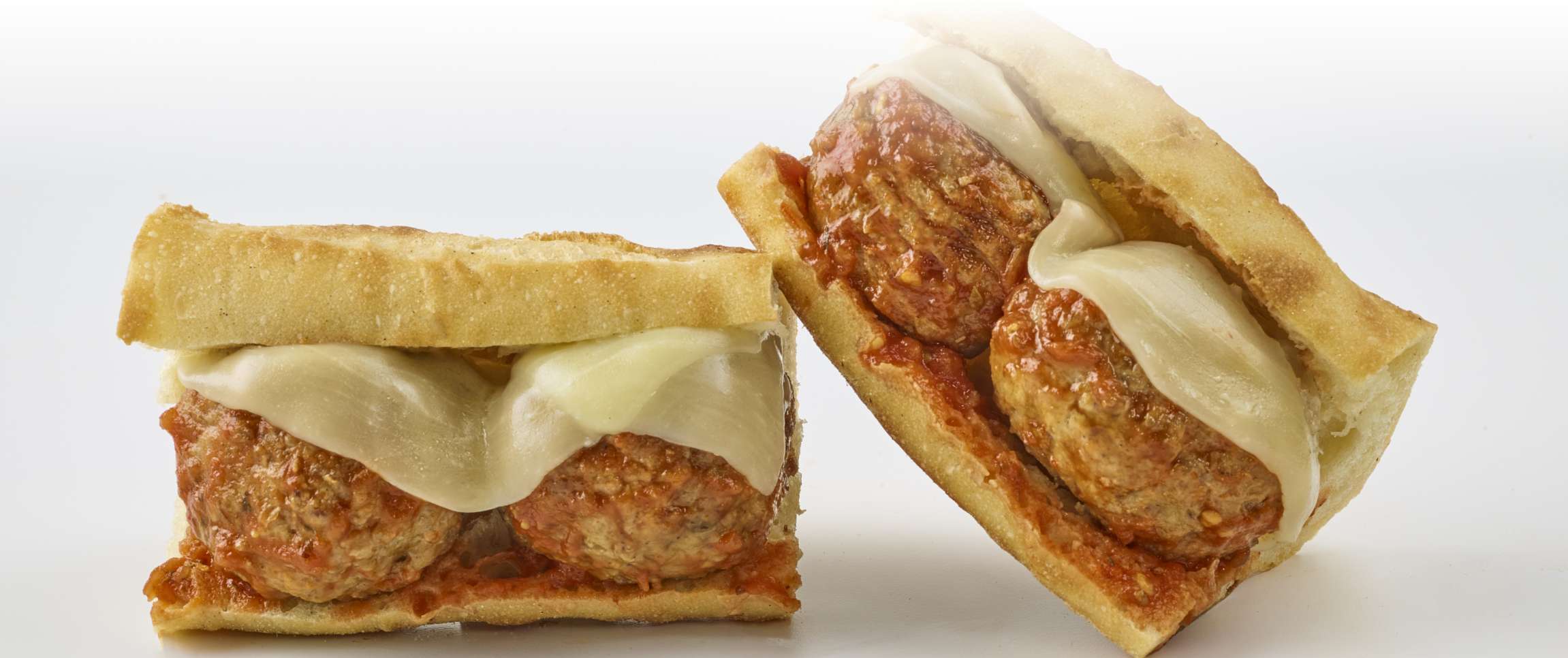 Hero - Full Width/Performancefoodservice-Recipes-Classic_Meatball_Parm-herofull