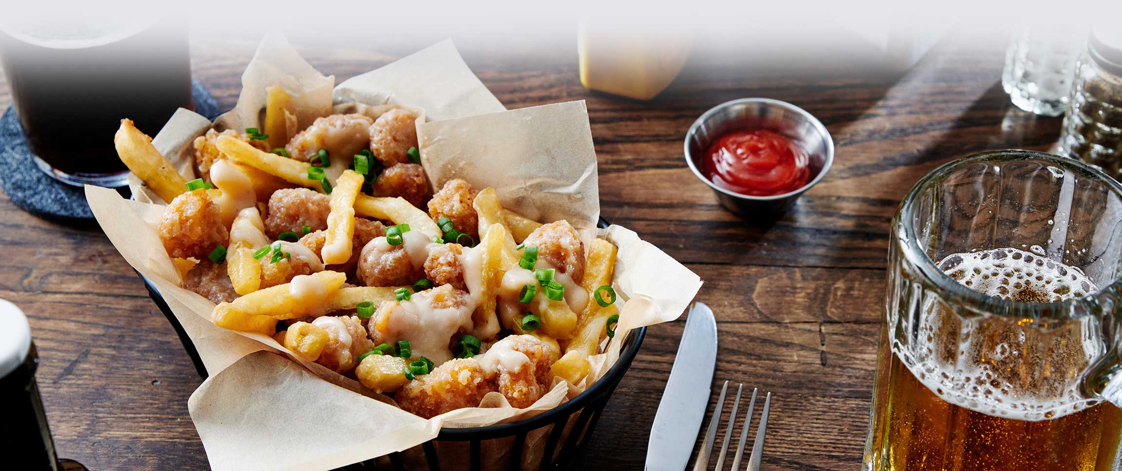 Hero - Full Width/performancefoodservice-DISHRecipes-EnticePoutine-herofull