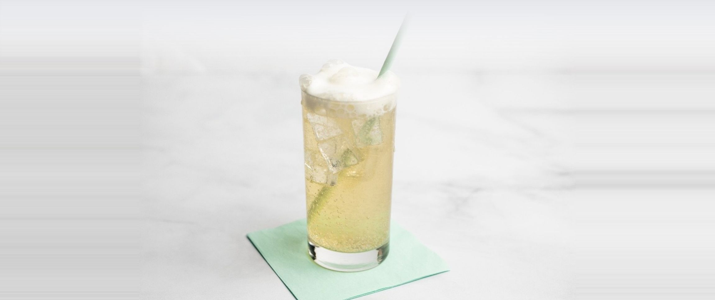 performancefoodservice-Recipes-Italian_Cream_Soda-HeroFull.jpg