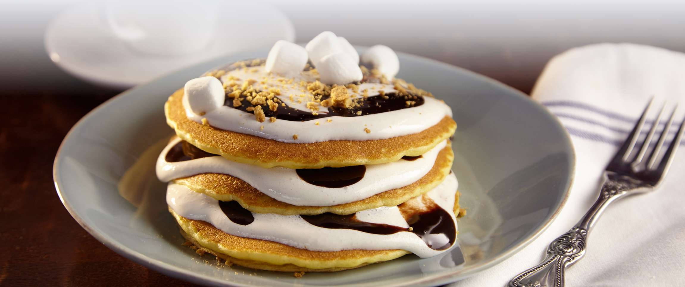 Articles/Performancefoodservice-Recipes-Smores_Pancakes-herofull