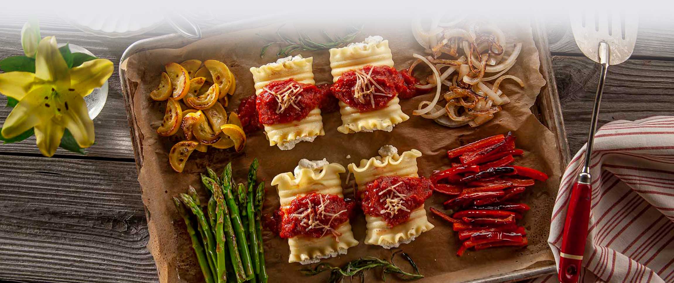 Hero - Full Width/performancefoodservice-recipes-SheetPanRollatini-herofull