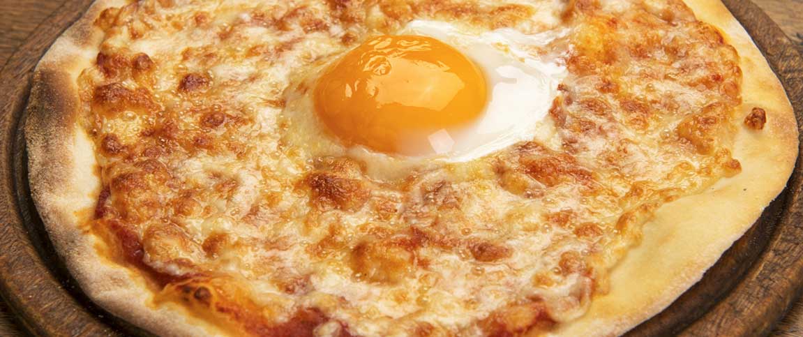 Hero - Full Width/performancefoodservice-Recipes-BREAKFAST_PIZZA-heroFull