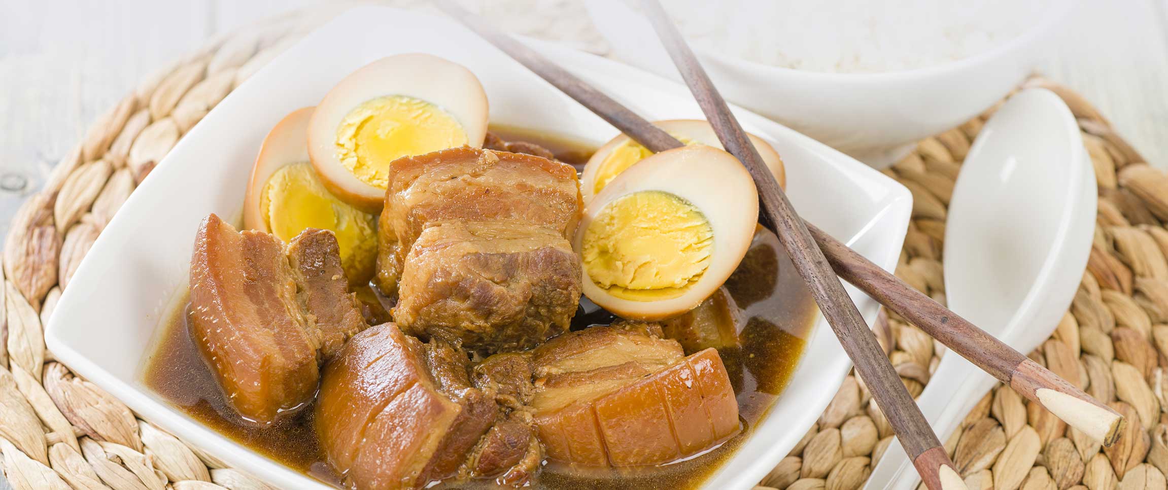 Hero - Full Width/Performancefoodservice-recipe-soybraisedporkandeggs-herofull