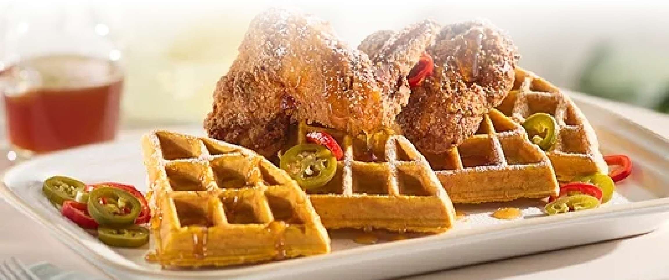 Hero - Full Width/PerformancefoodservicerecipesHotHoneyChickenWafflesherofull