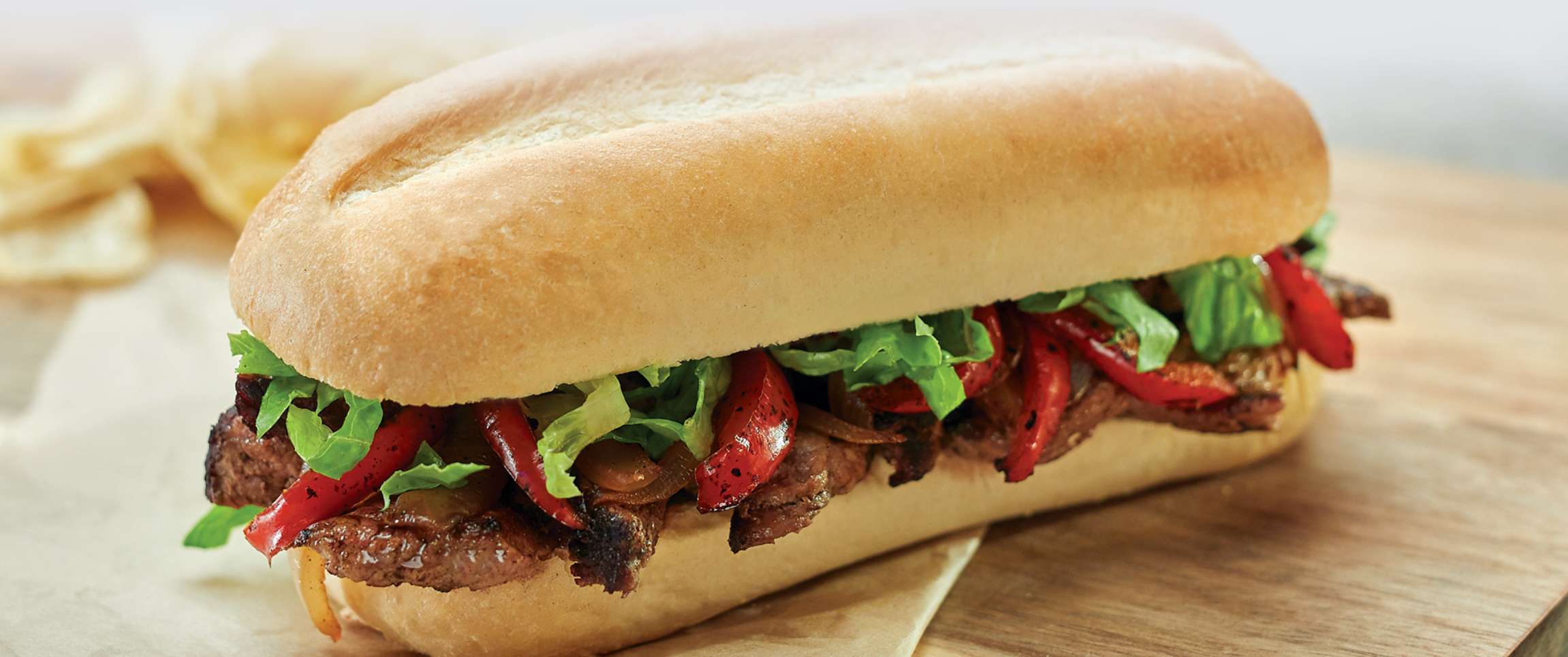 Hero - Full Width/Performancefoodservice-Recipes-Grilled_Steak_Hoagie_Roll-herofull