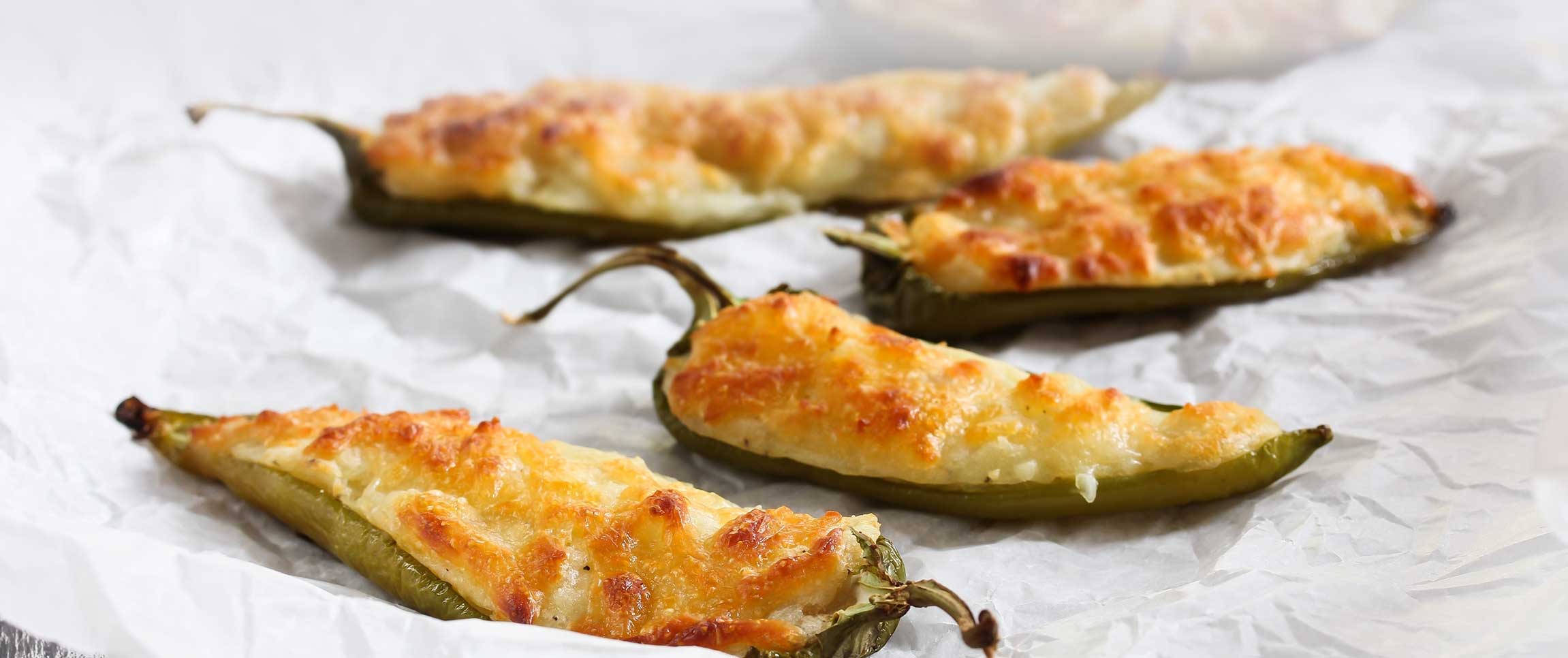 Hero - Full Width/performancefoodservice-recipes-CrabmeatStuffedRoastedJalapenos-herofull