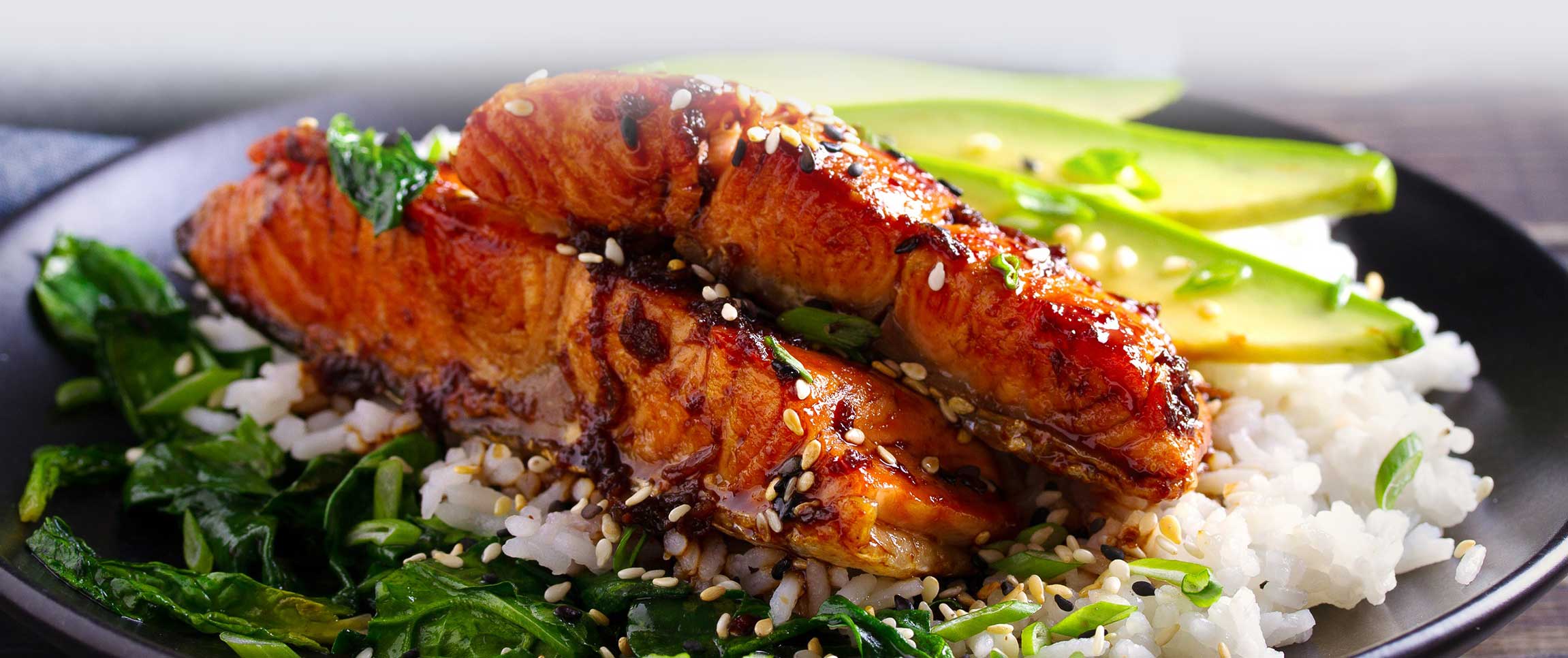 Hero - Full Width/performancefoodservice-recipes-KoreanGlazedSalmon-herofull