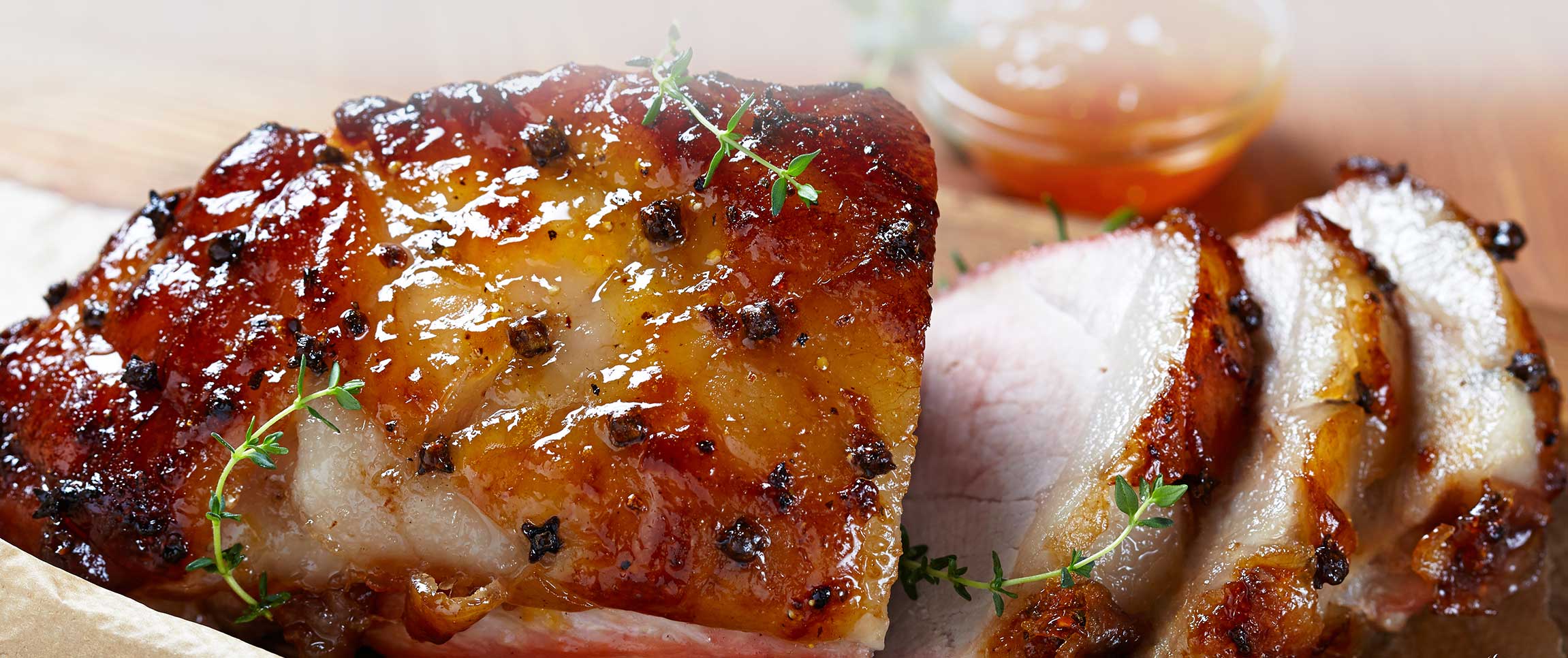 Hero - Full Width/performancefoodservice-recipes-ApricotGlazedPork-herofull