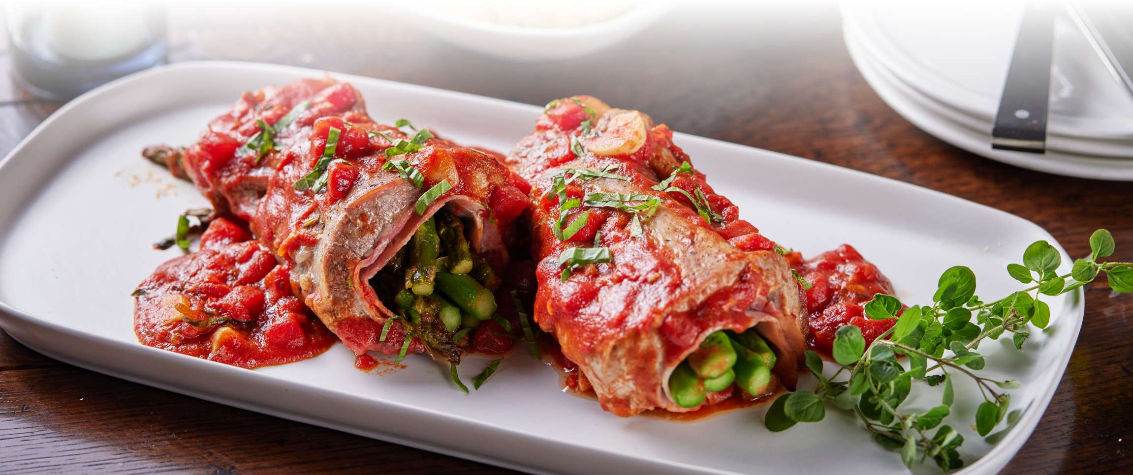 Hero - Full Width/Performancefoodservice-Recipes-Pork_Tenderloin_Braciole-herofull