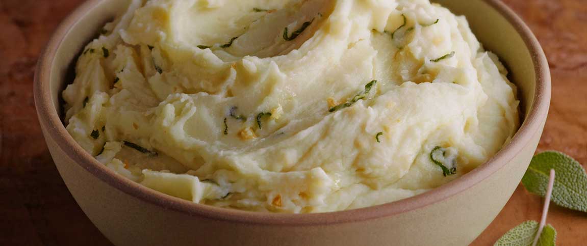 Hero - Full Width/performancefoodservice-Recipes-GARLIC_SAGE_MASHED_POT-heroFull