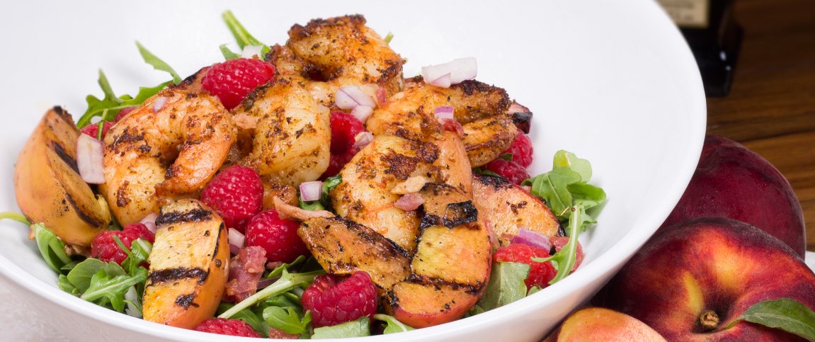 Hero - Full Width/performancefoodservice-Recipes-SHRIMP_SALAD_PEACH-heroFull