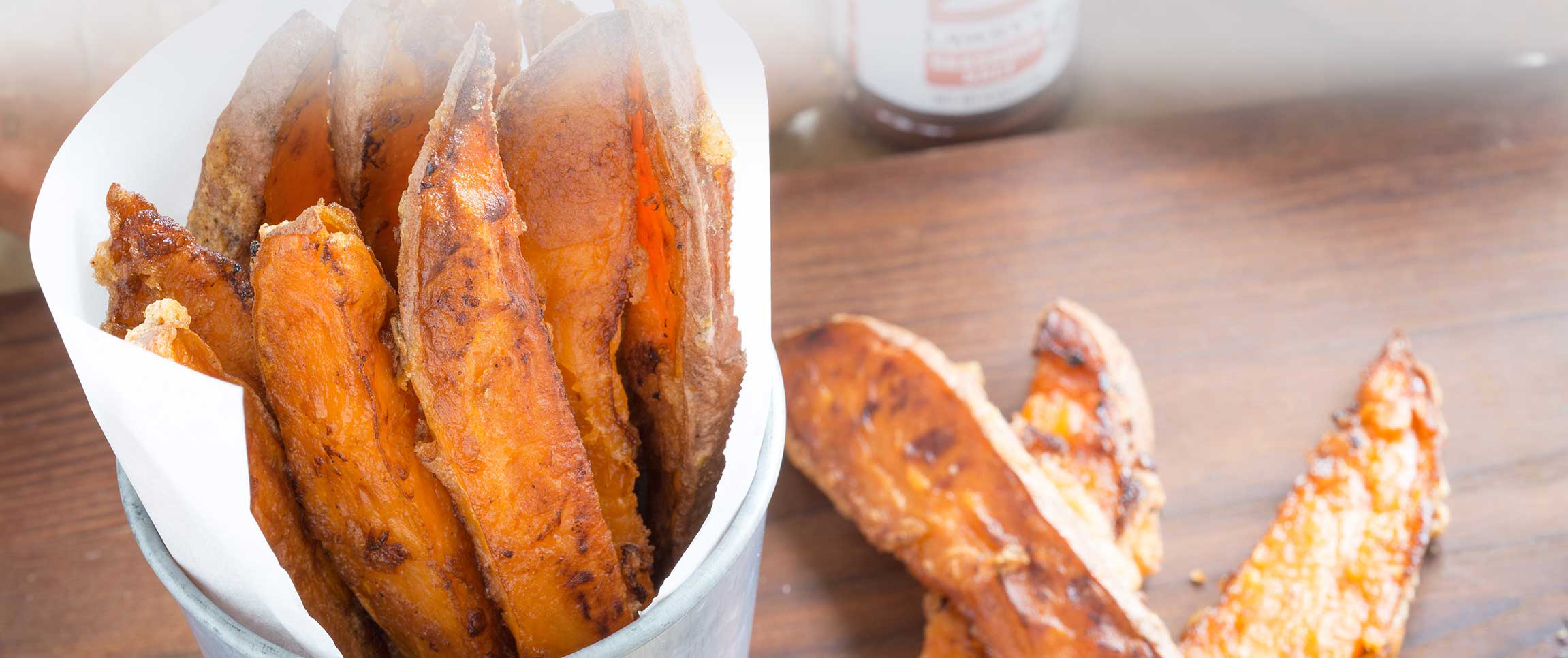 Hero - Full Width/performancefoodservice-recipes-OvenRoastedSweetPotatoWedges-herofull