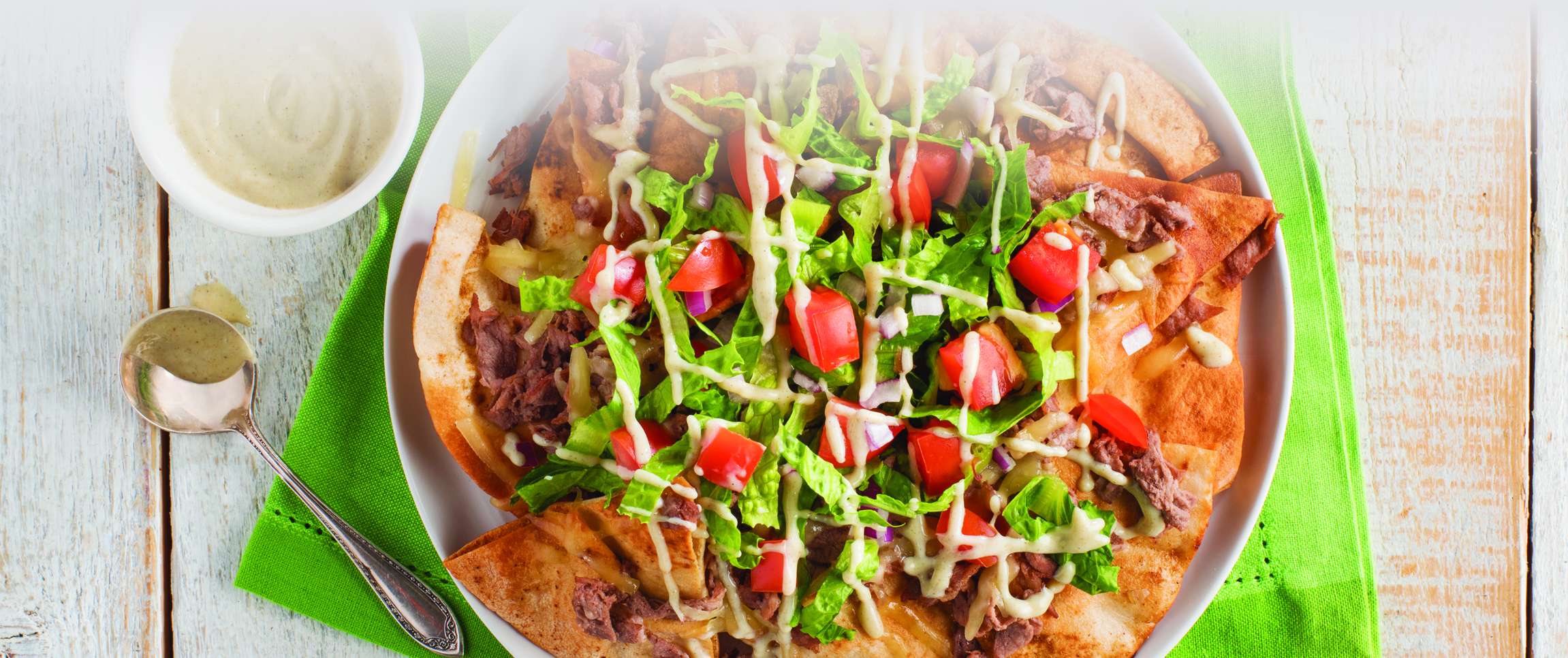 Hero - Full Width/Performancefoodservice-Recipes-Steak_Nachos-herofull