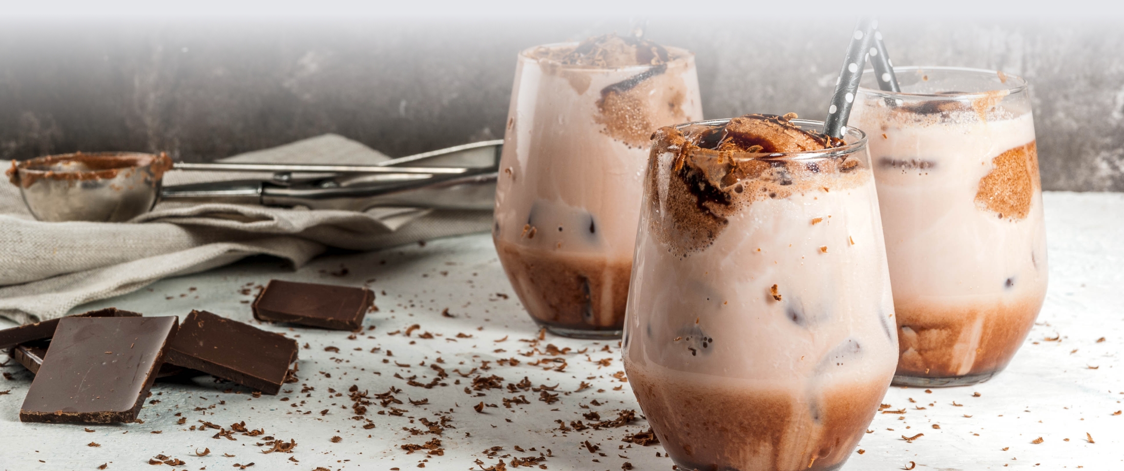 Articles/Performancefoodservice-GetInspired-The_Buzz_on_Desserts-heroFull