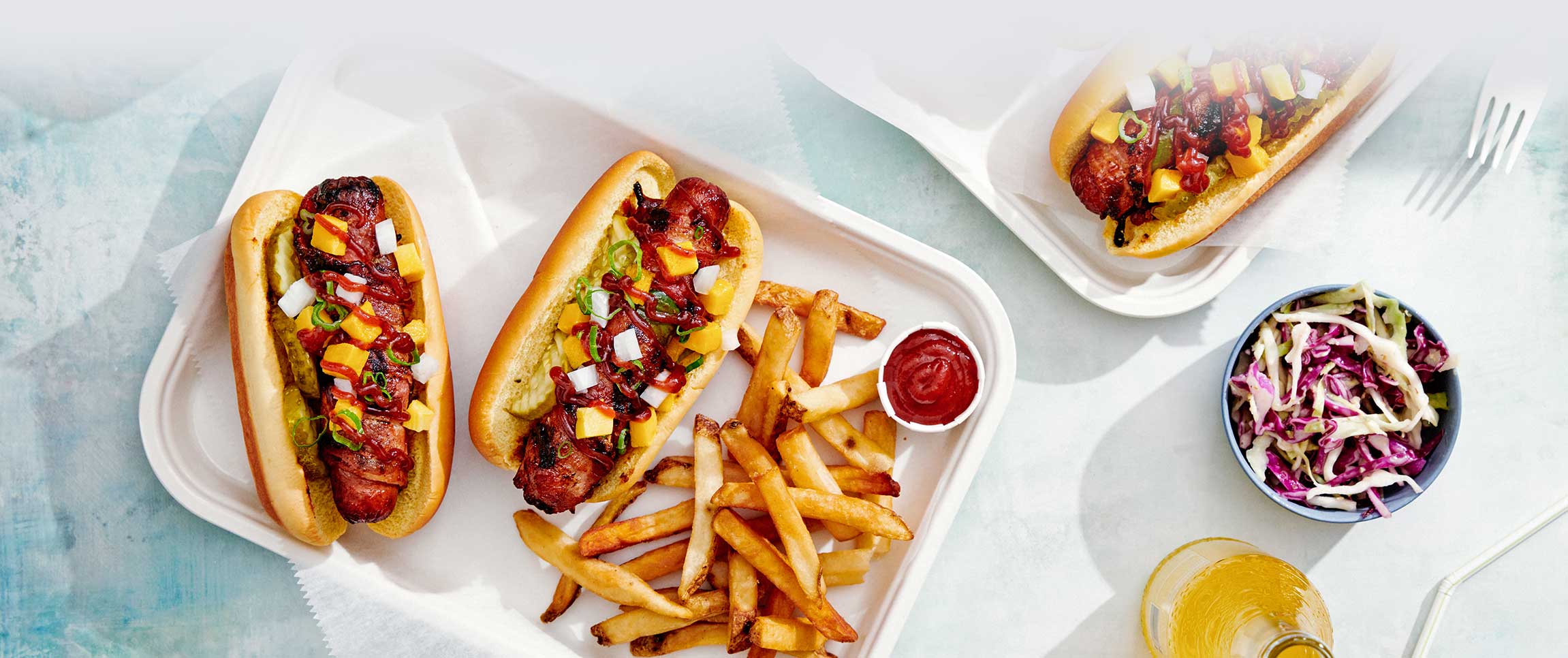 Hero - Full Width/performancefoodservice-DISHRecipes-FirecrackerBBQAngusDog-herofull