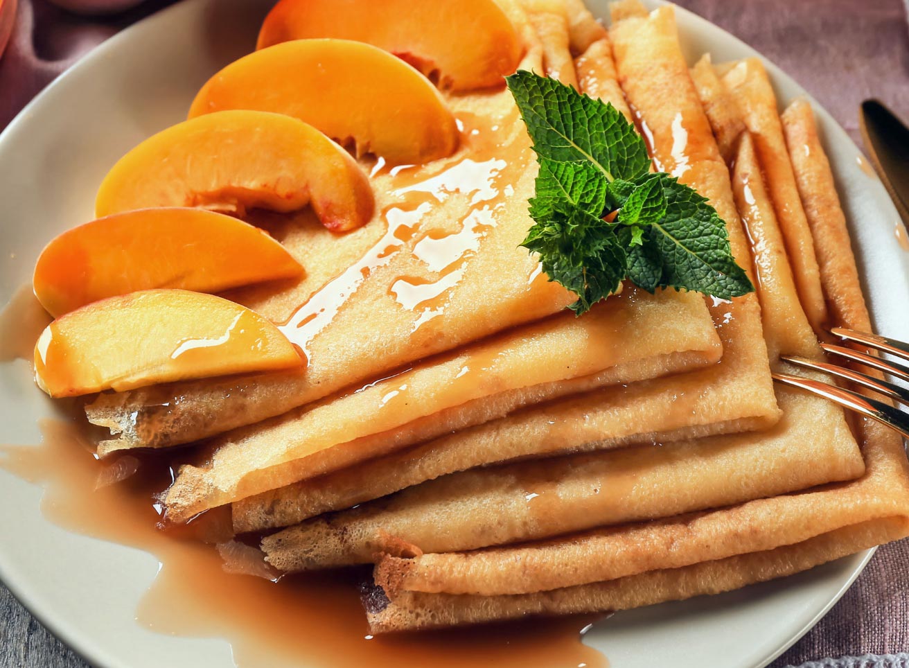 Hero - Half Width/performancefoodservice-Recipes-CREPES-heroHalf