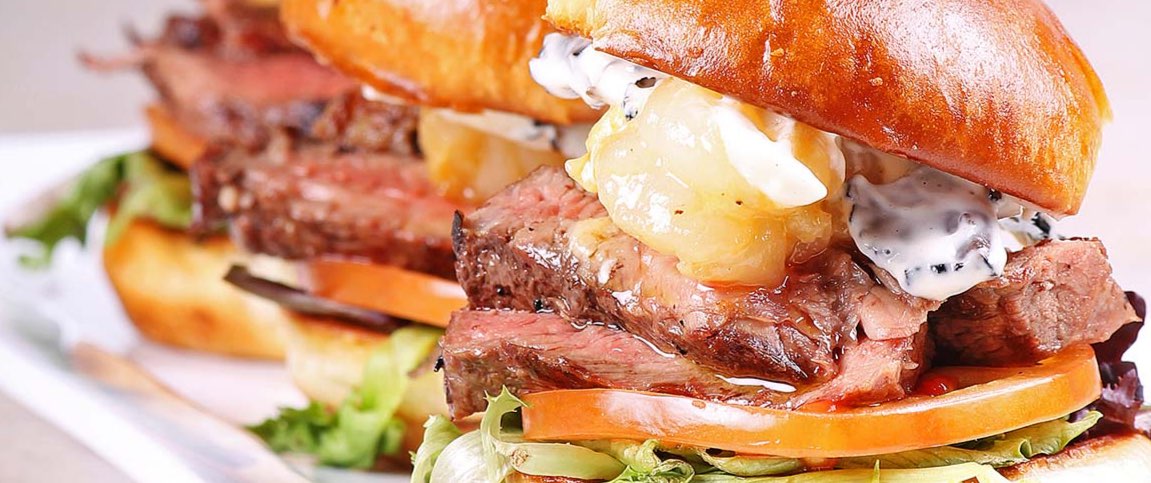 Hero - Full Width/performancefoodservice-Recipes-LOBSTER_FILET_SLIDERS-heroFull