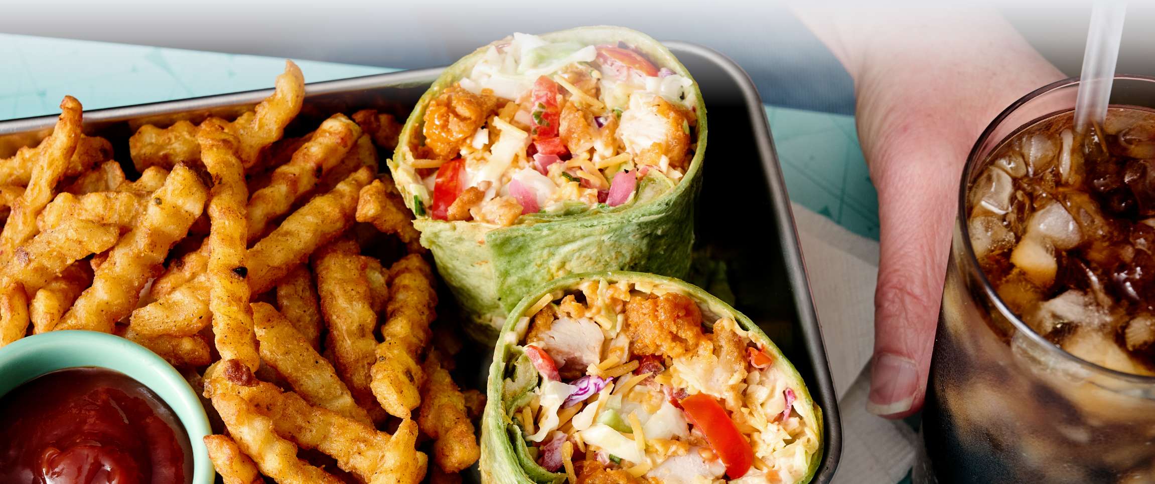 Hero - Full Width/Performancefoodservice-Recipes-Fire_Chicken_Wrap-herofull