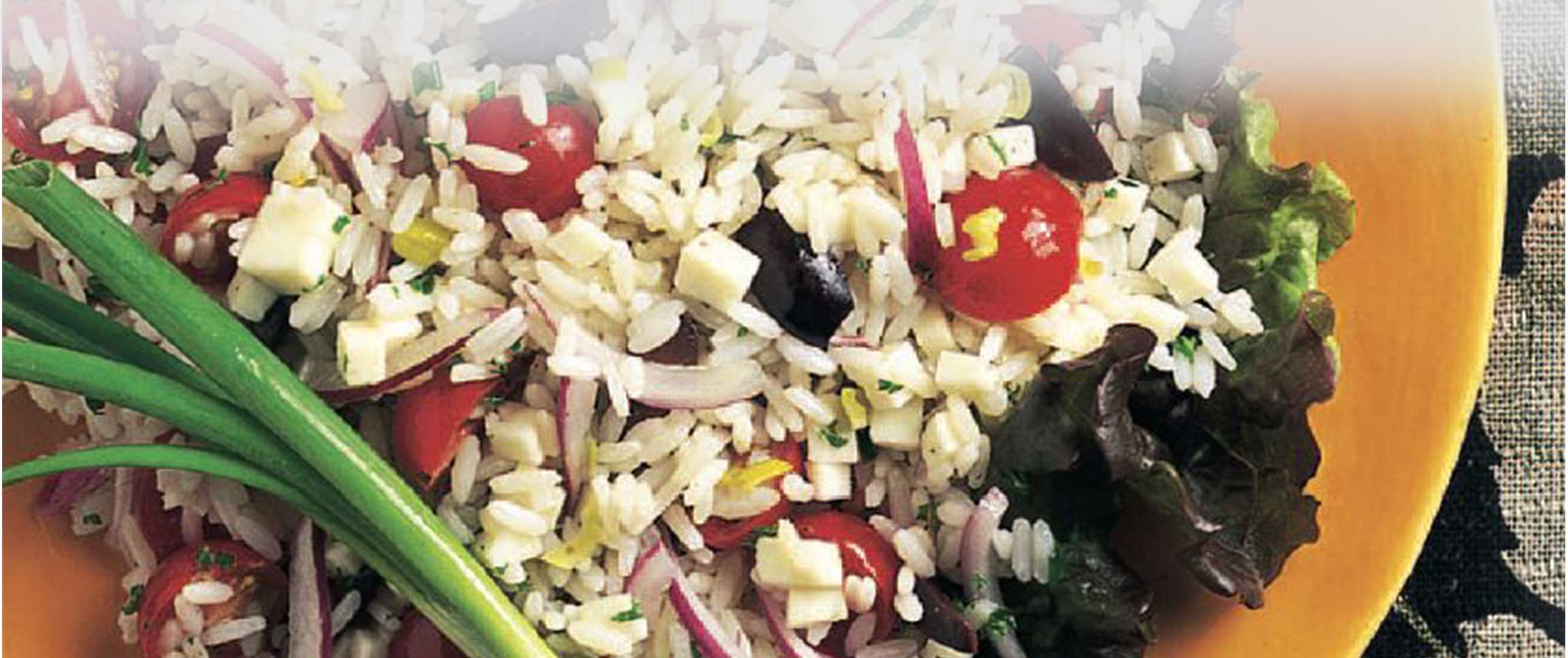Hero - Full Width/performancefoodservice-recipes-HerbedMozzarellaRiceSalad-herofull