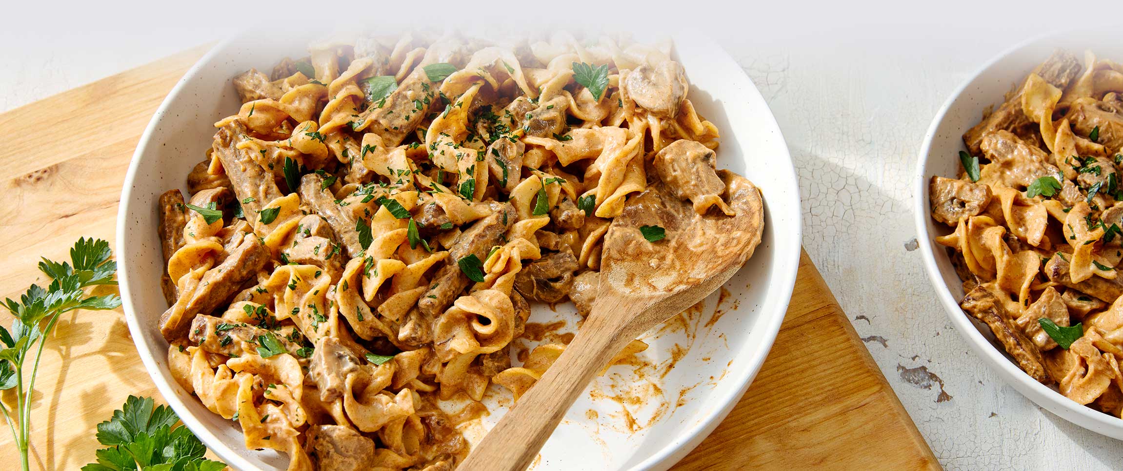 Hero - Full Width/performancefoodservice-DishRecipes-BeefStroganoff-HeroFull