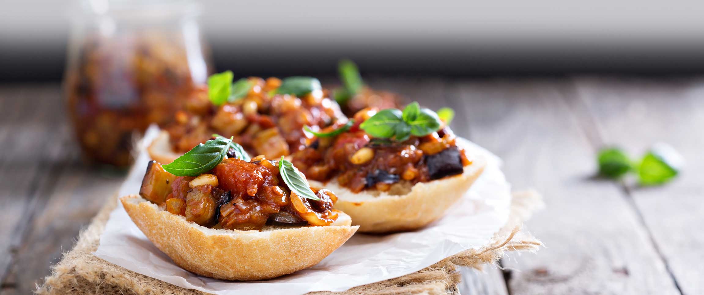 Hero - Full Width/performancefoodservice-Recipe-GrilledEggplantCrostini-Herofull