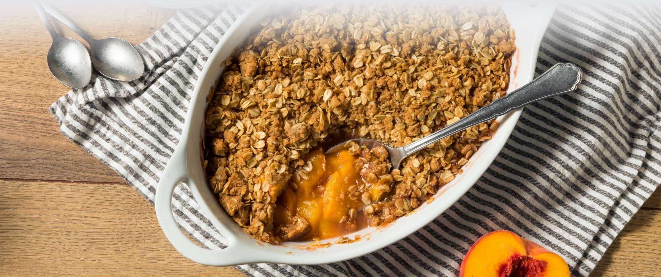 Hero - Full Width/performancefoodservice-Recipes-PEACH_CRISP-heroFull