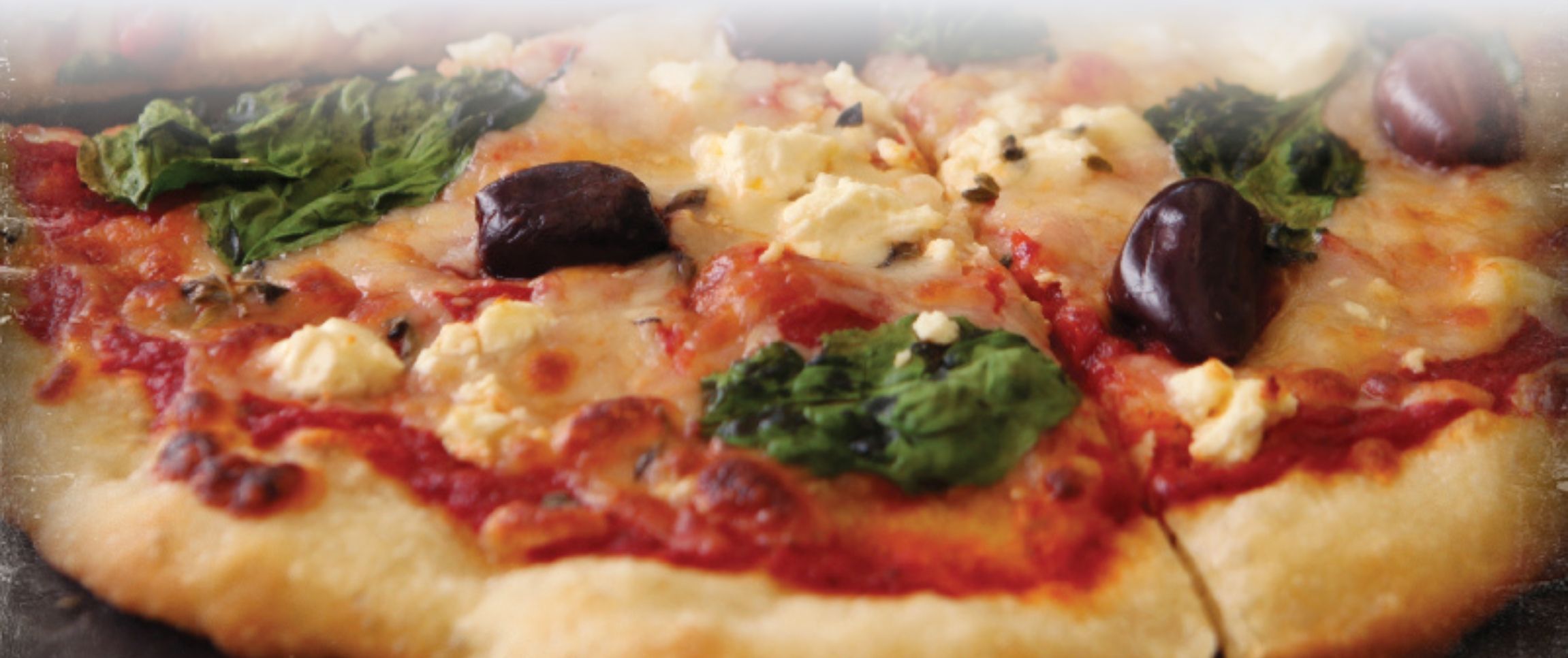 Hero - Full Width/performancefoodservice-Recipes-Old_World_Pizza-herofull