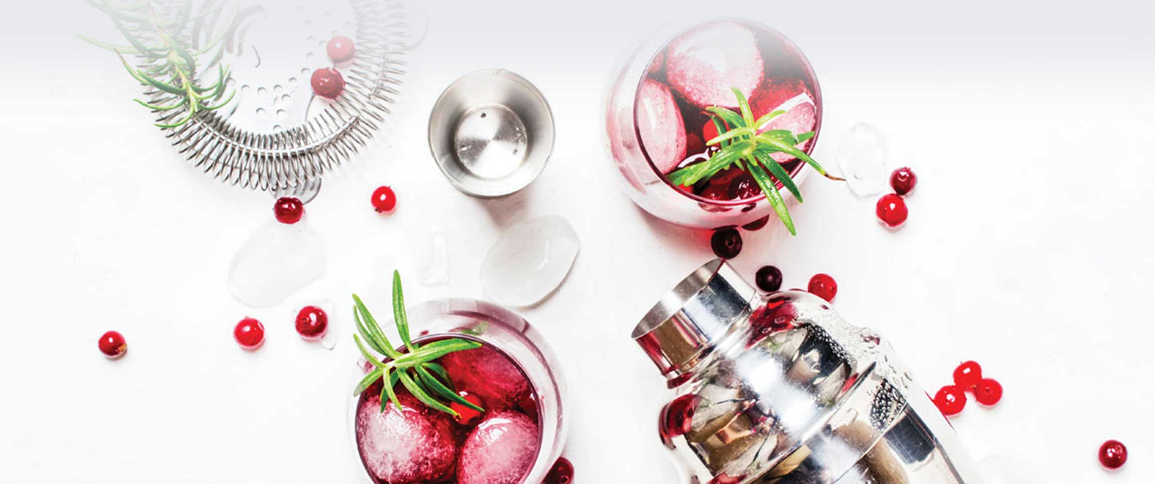 Articles/performancefoodservice-GetInspired-FlightOfTheCocktailNEW-HeroFull