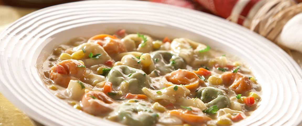 Hero - Full Width/performancefoodservice-Recipes-TORTELLINI_CHOWDER-heroFull