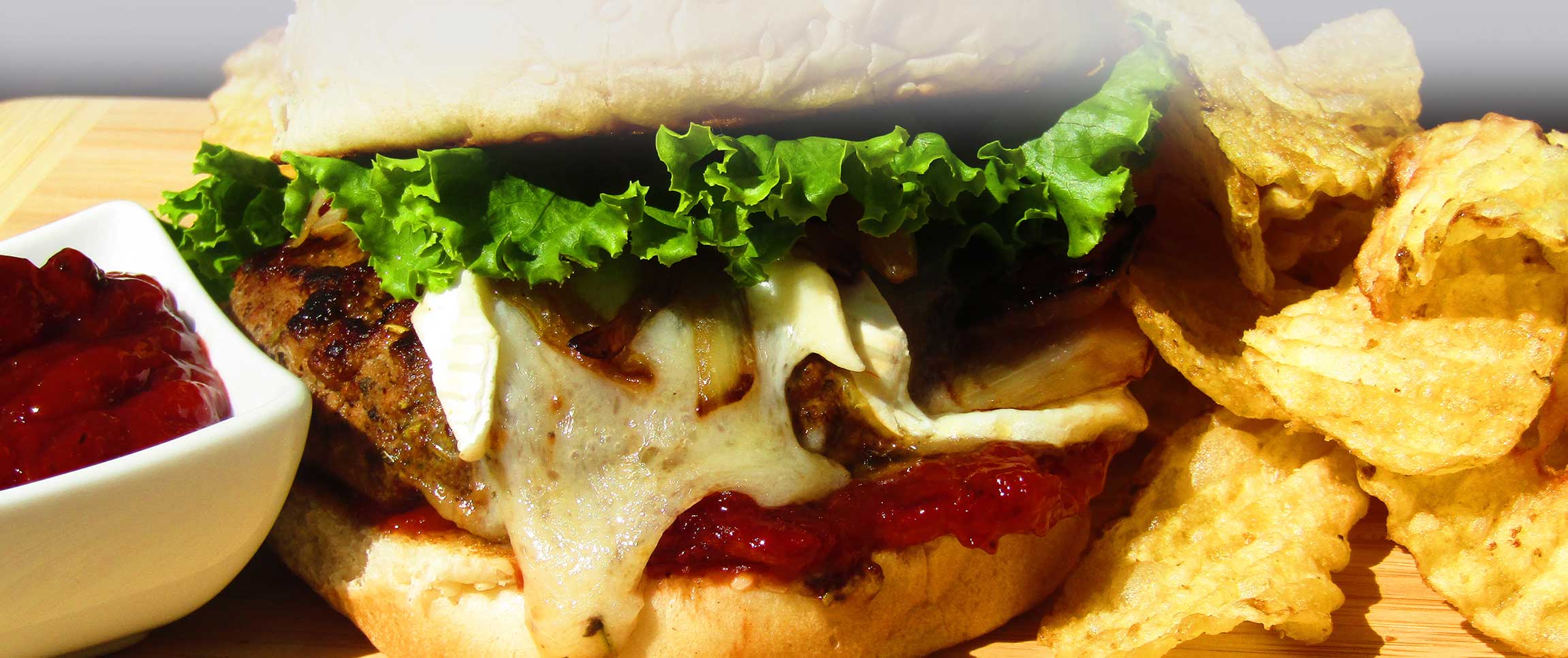 Hero - Full Width/performancefoodservice-Recipe-TurkeyBrieBurgers-HeroFull