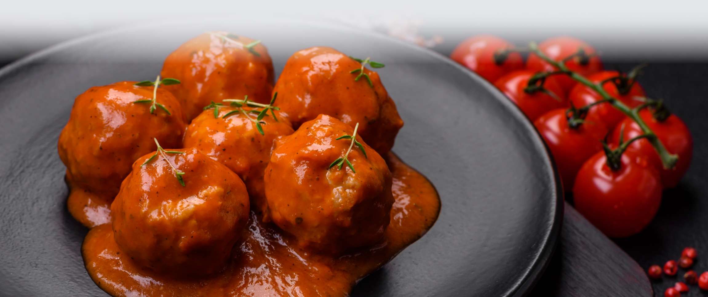 Articles/performancefoodservice-GetInspired-Play_Ball-heroFull