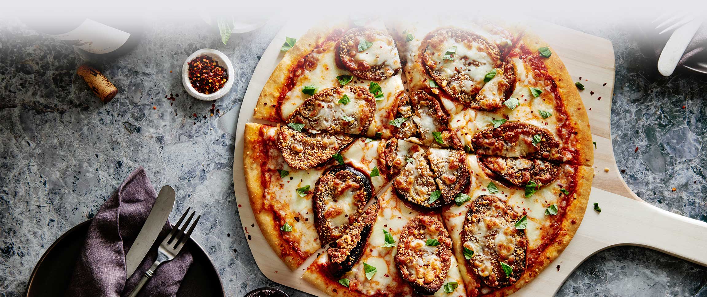 Hero - Full Width/performancefoodservice-DISHRecipes-EggplantParmPizza-herofull
