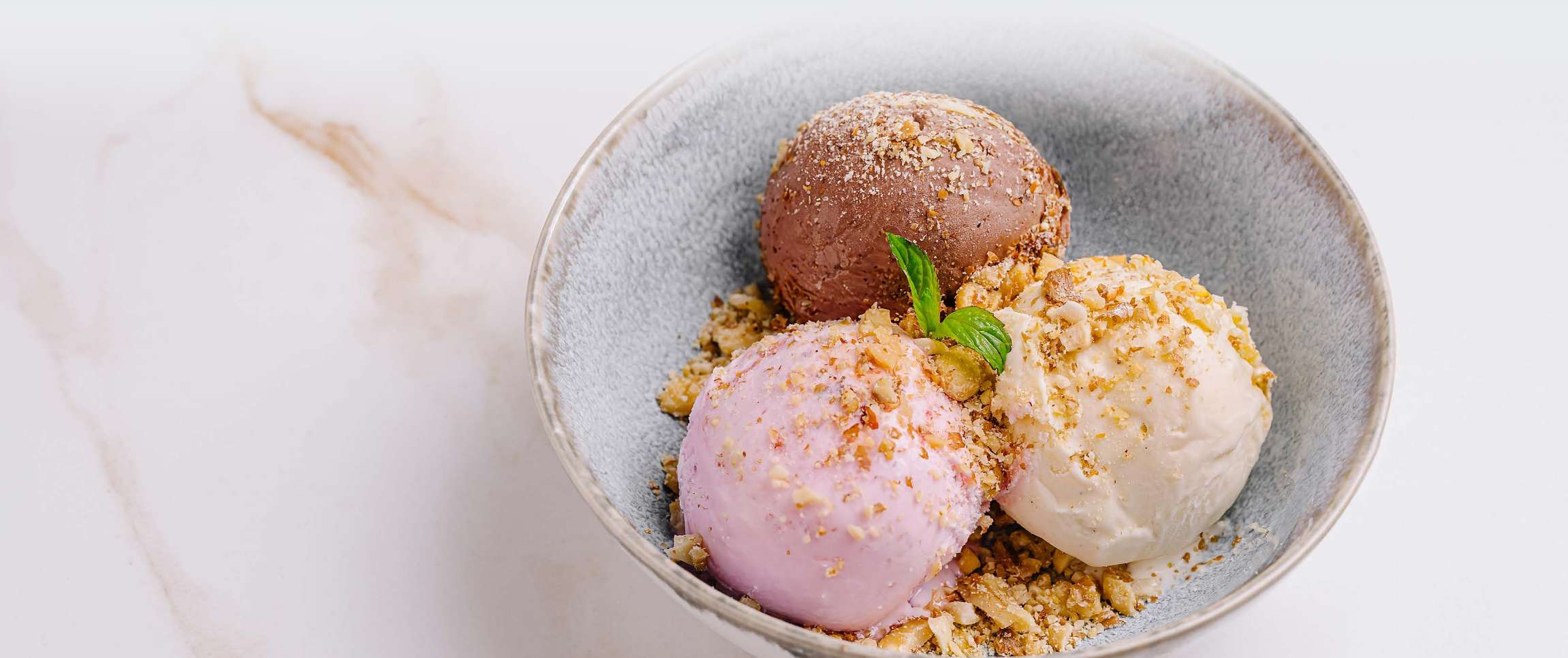 HeroFull/performancefoodservice-NewInStock-NBD_Ice_Cream_Tubs-heroFull