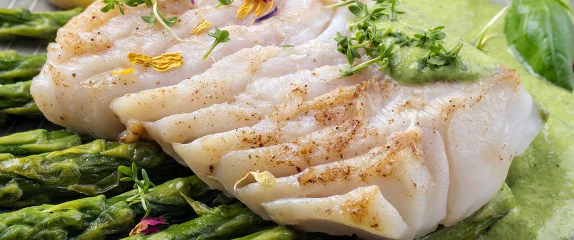 Hero - Full Width/performancefoodservice-Recipes-PAN_SEARED_FISH_WHITE_WINE-heroFull