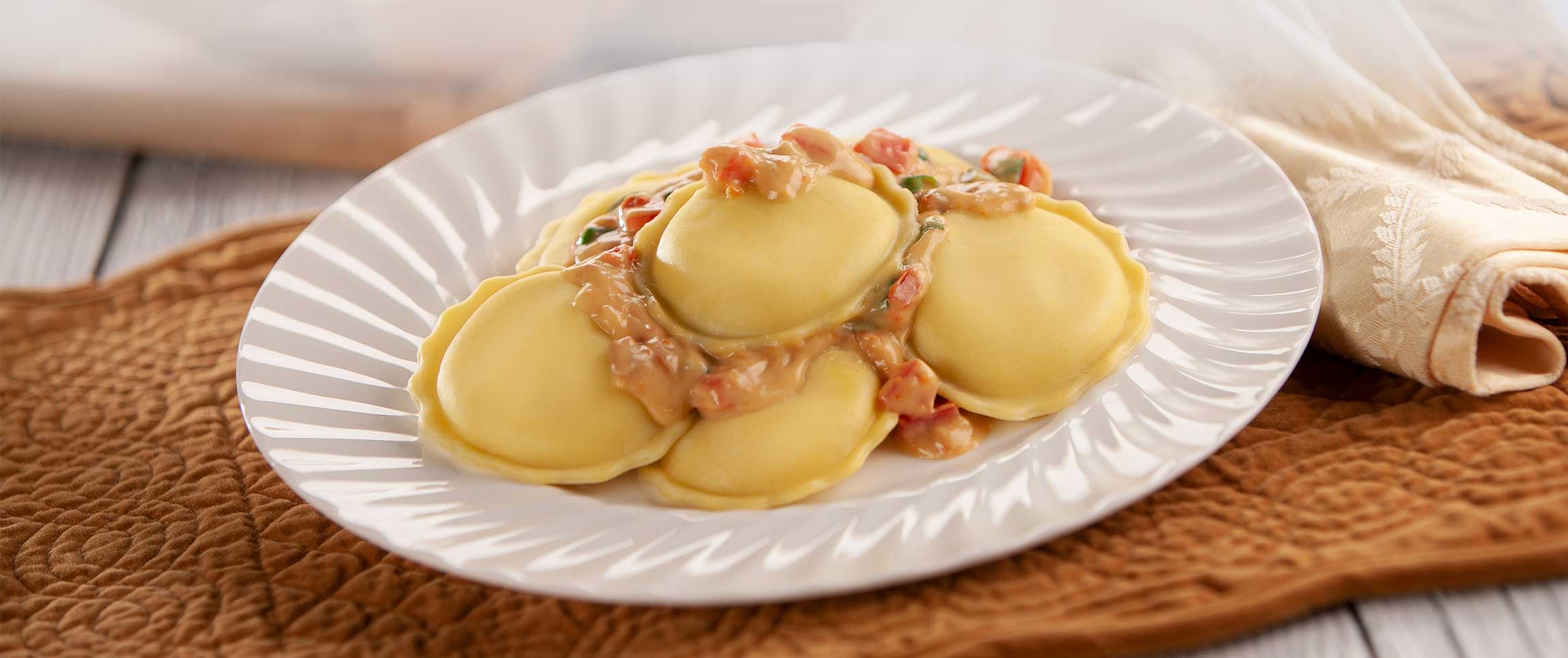 Hero - Full Width/performancefoodservice-recipes-RavioliWithTomatoBasilCreamSauce-HeroFull