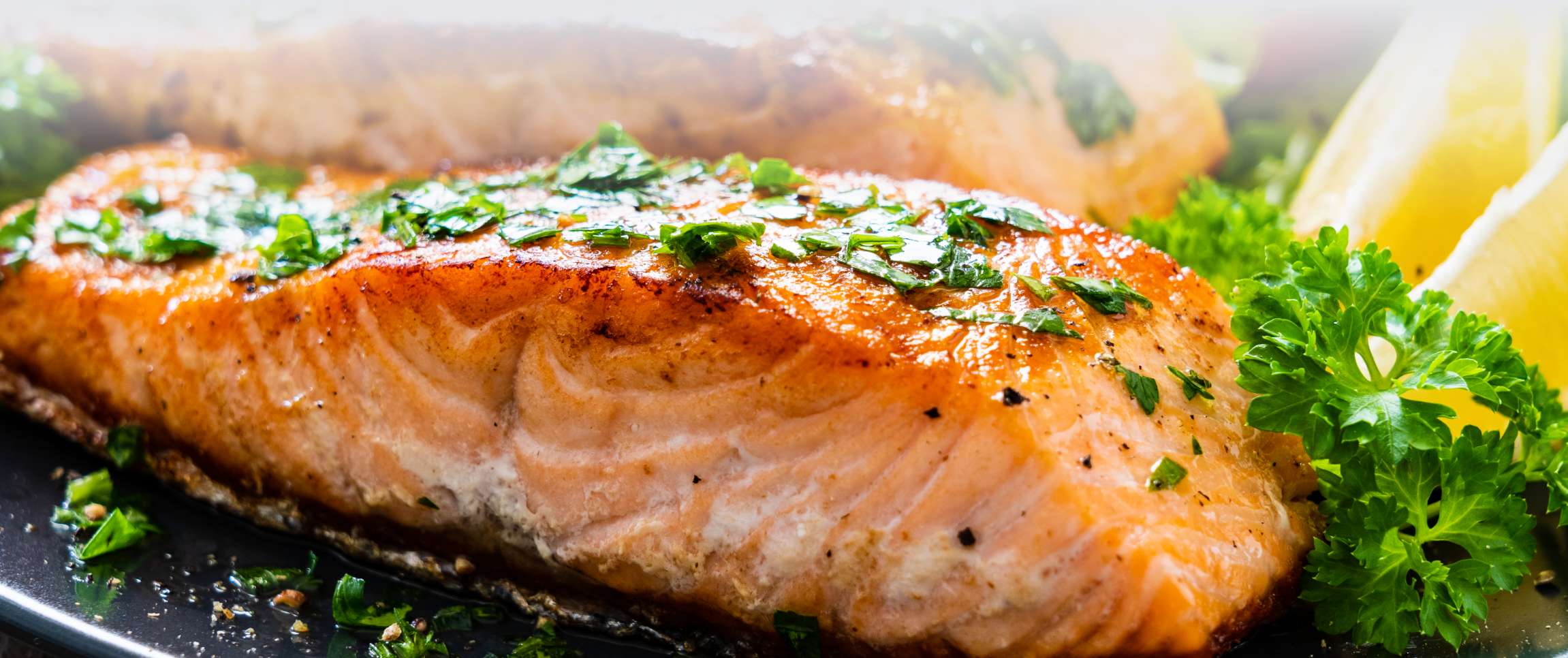 HeroFull/performancefoodservice-NewInStock-BayWinds_Faroe_Salmon-heroFull