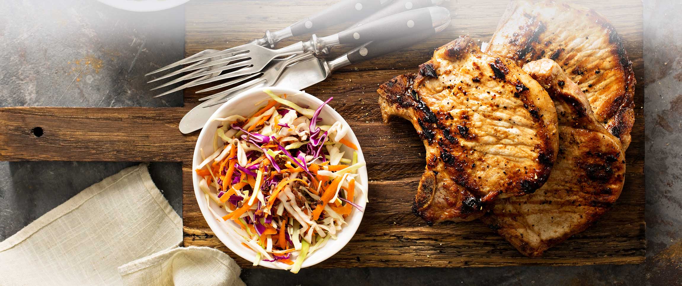 Hero - Full Width/performancefoodservice-recipes-SkirtSteakWFennelSlaw-HeroFull