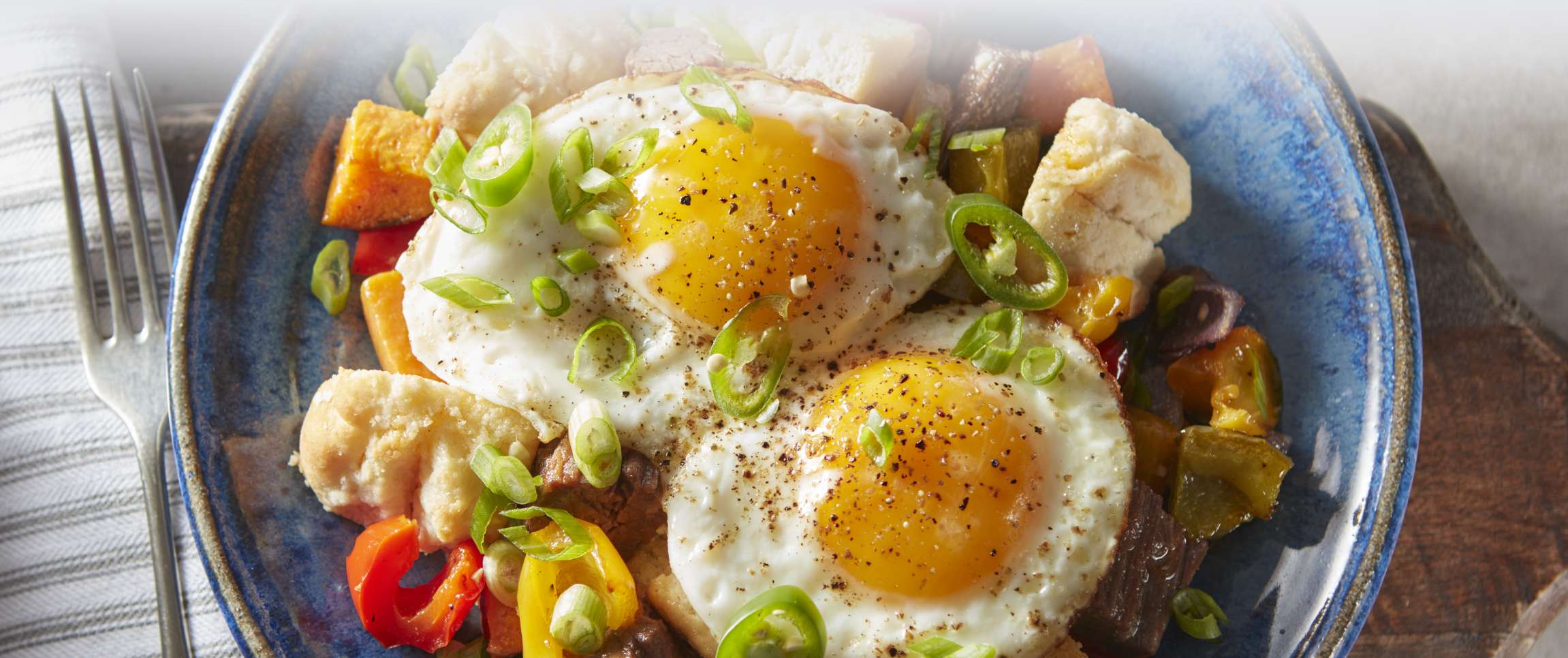 Hero - Full Width/performancefoodservice-Recipes-Brisket_Biscuit_Hash-heroFull