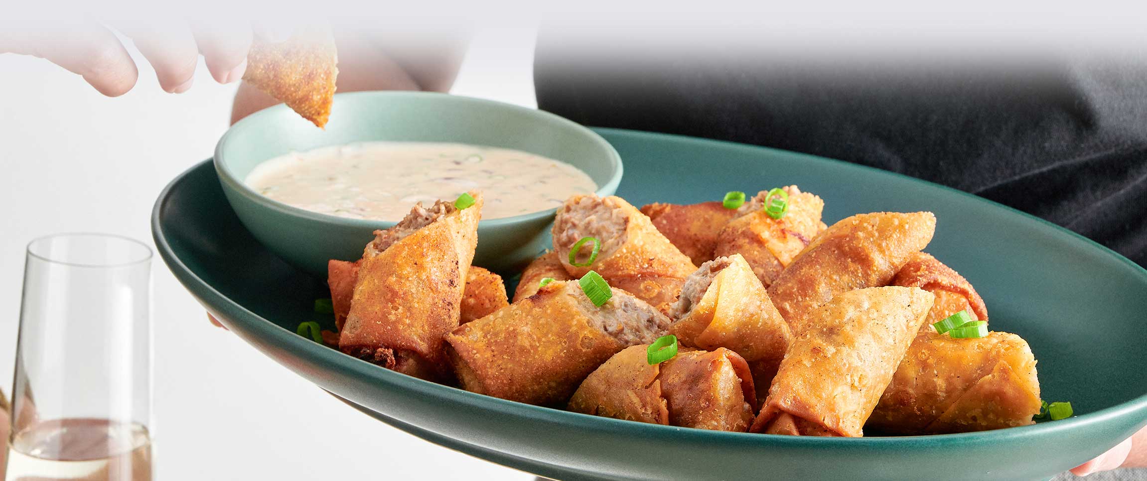 Hero - Full Width/performancefoodservice-DISHRecipes-PhillyEggRolls-herofull