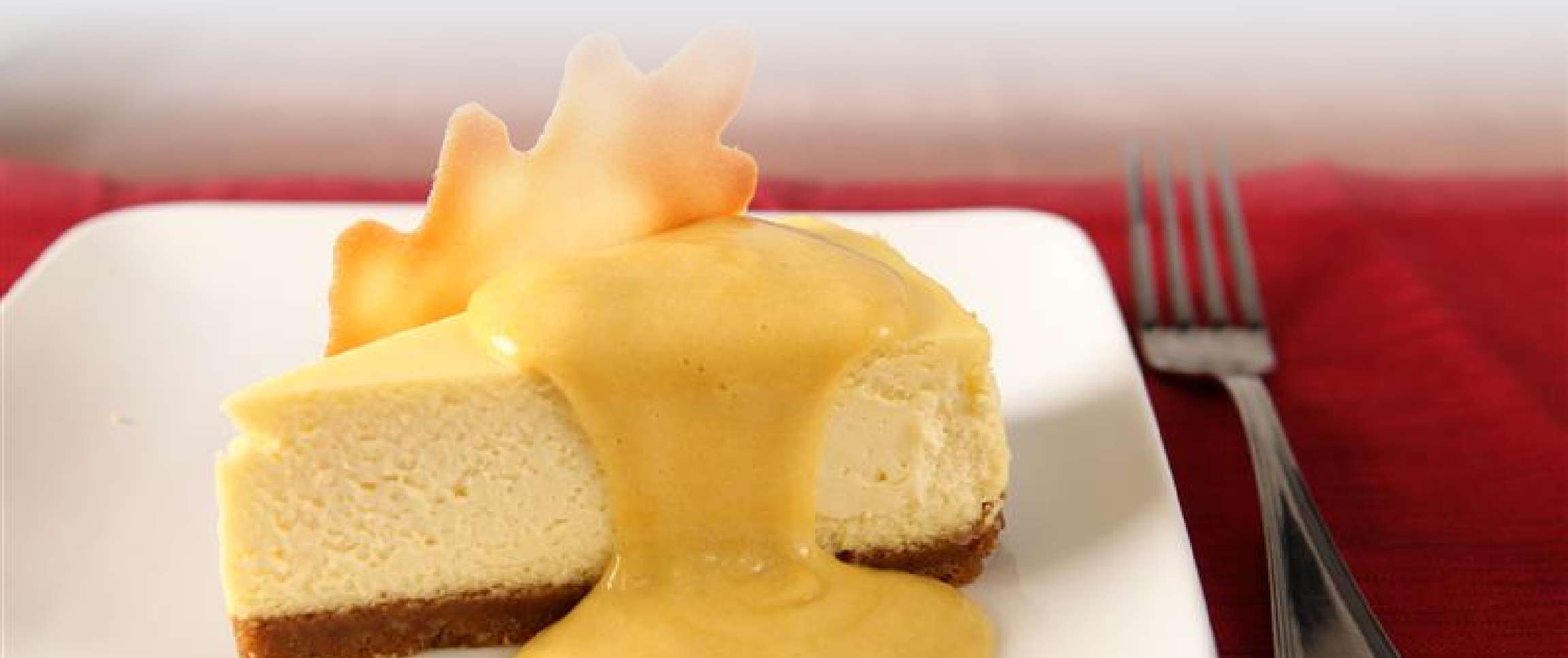 Hero - Full Width/performancefoodservice-Recipes-Eggnog_Sabayon_Cheesecake-herofull